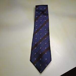 Louis Vuitton Monogram Silk Navy and Black Patterned Tie
